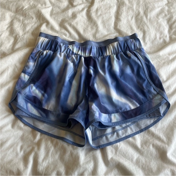 Sweaty Betty On Your Marks 2 in 1 Shorts XL NWT - Picture 3 of 6